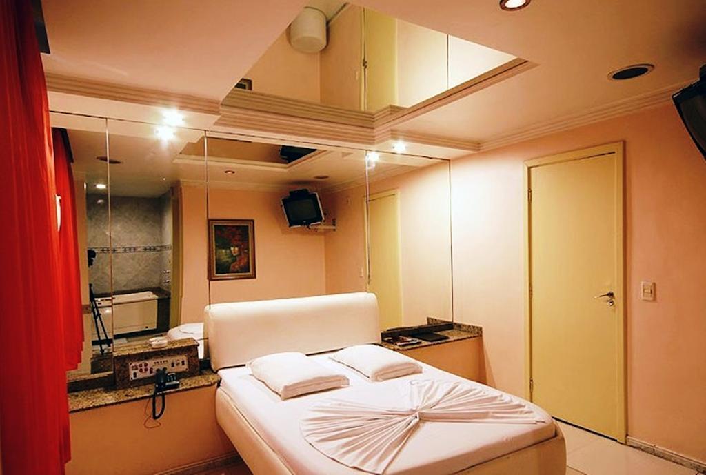 Hotel do amor Nosso (adults Only)